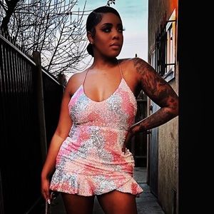 Pink & silver Pretty sparkly dress